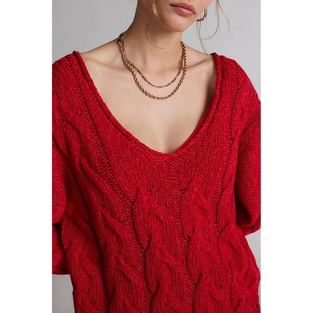 BDG Urban Outfitters Oversized Red Preppy Cable Knit V-Neck Sweater NWT